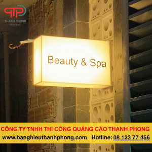 Hộp Đèn Vẫy – Bí Quyết Thu Hút Khách Hàng Ngay Từ Ánh Nhìn Đầu Tiên
